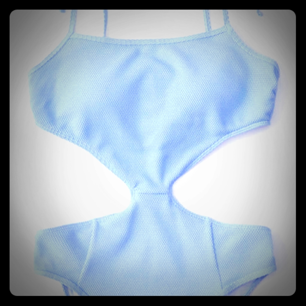 Abercrombie & Fitch Women's Texture Cutout